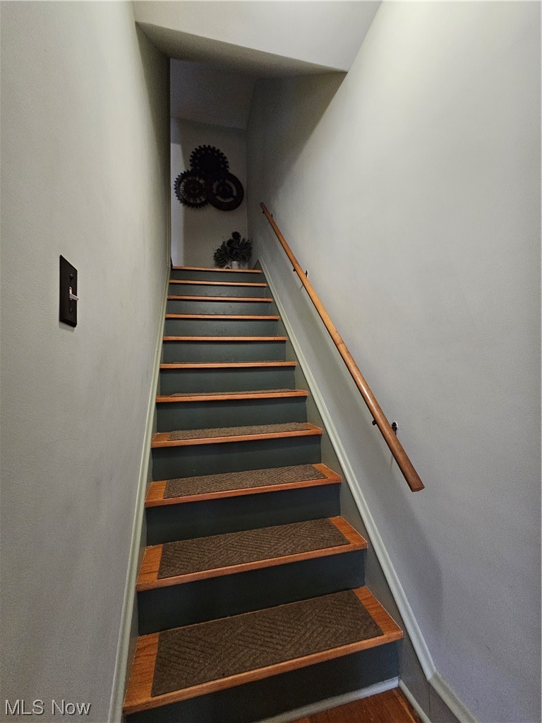 2400 Rinard Road Cleveland, OH 44118 - Photo 23 of 35 Gallery Image 23