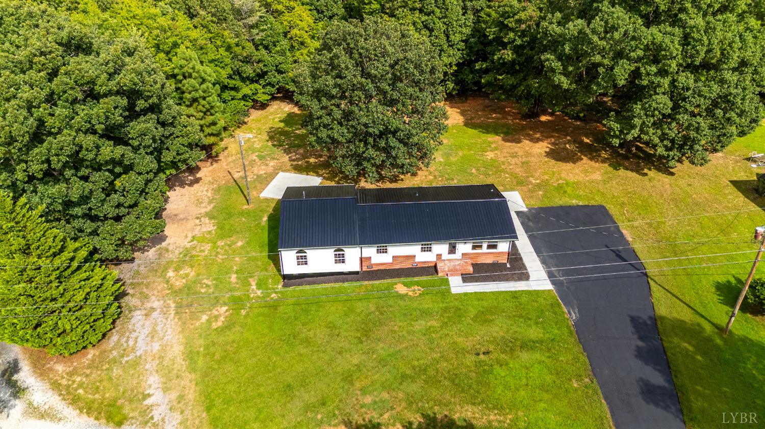 224 Eagle Road Amherst, VA 24521 - Photo 37 of 42 Gallery Image 37