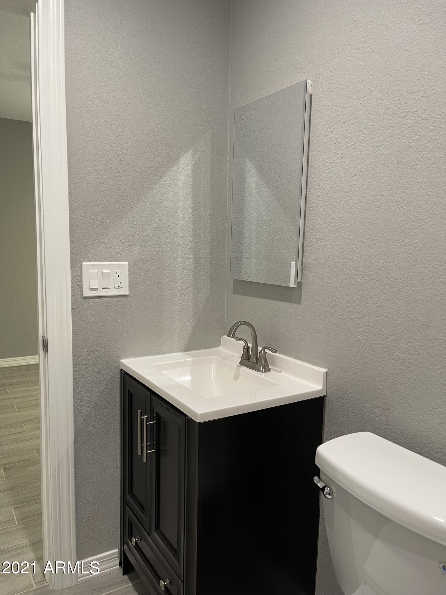 517 West Roeser Road Phoenix, AZ 85041 - Photo 25 of 30 IMG_0875 (2)