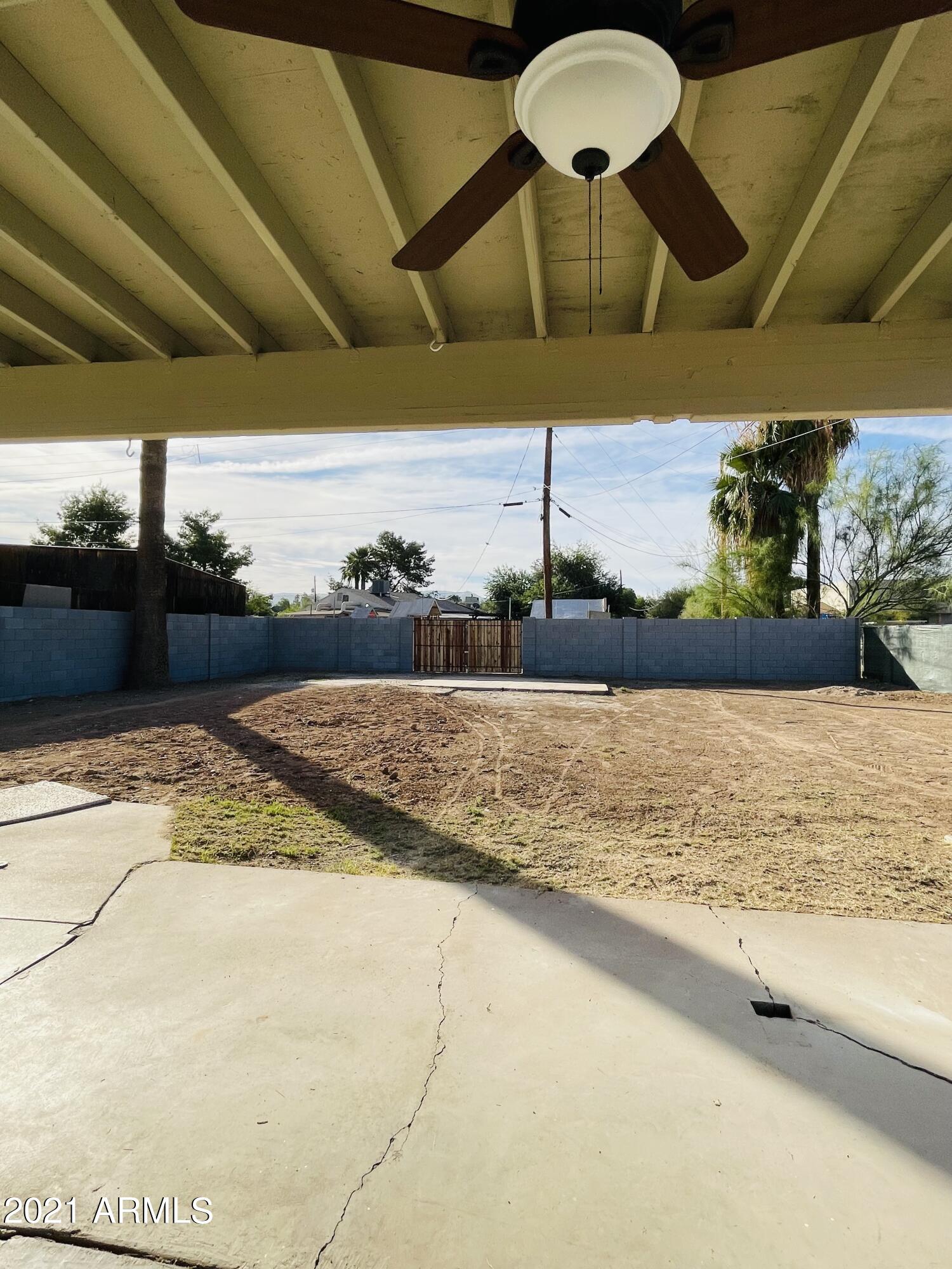 517 West Roeser Road Phoenix, AZ 85041 - Photo 27 of 30 IMG_E0900 (2)
