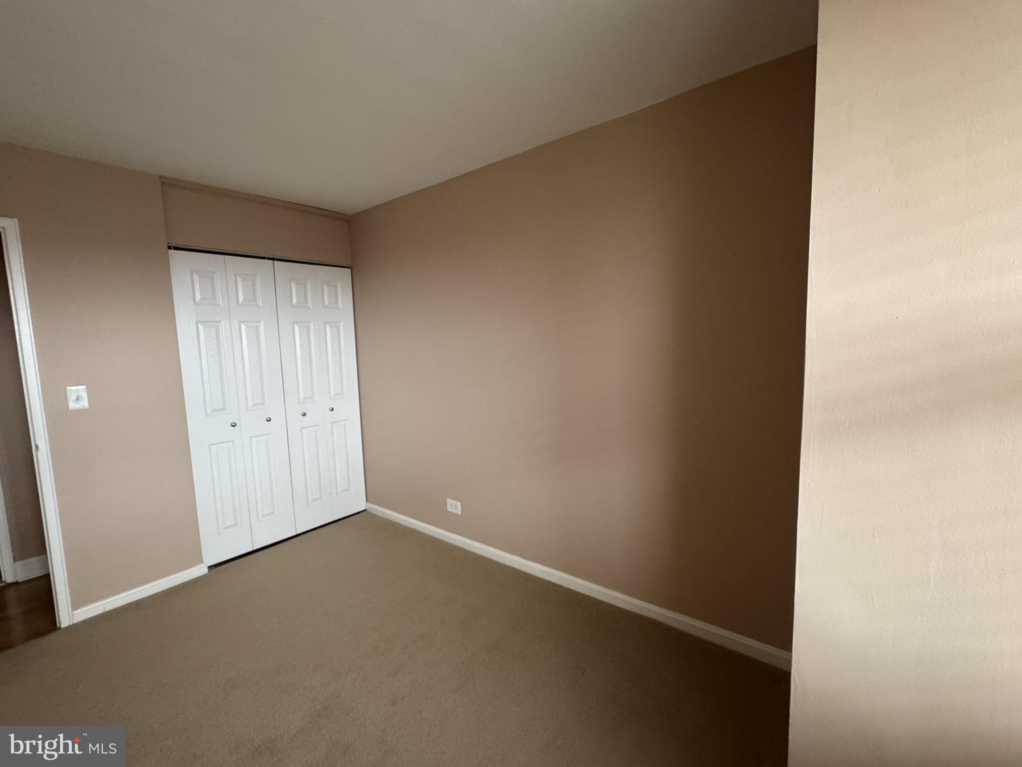 1600 Hagys Ford Road, Unit 7R Penn Valley, PA 19072 - Photo 20 of 30 Spacious bedroom closet
