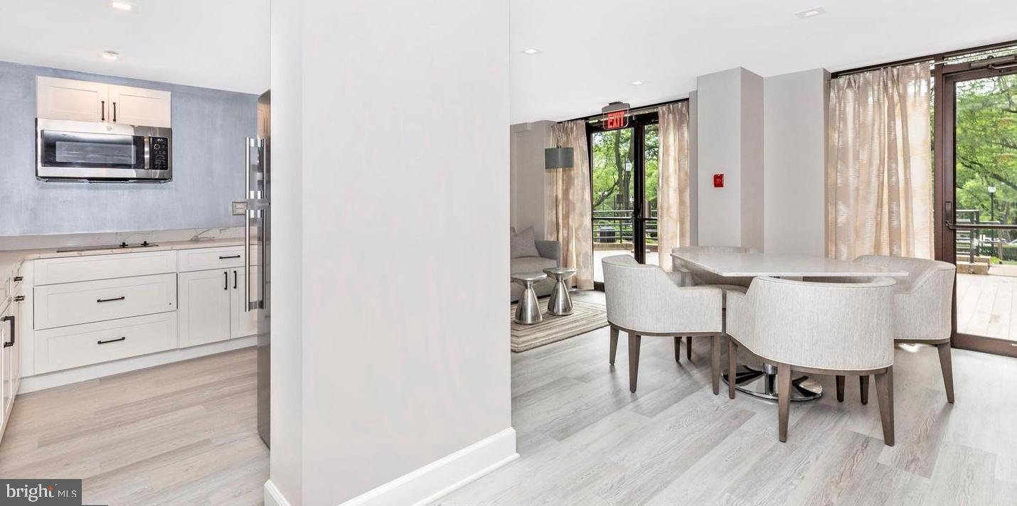 1600 Hagys Ford Road, Unit 7R Penn Valley, PA 19072 - Photo 25 of 30 Social Room