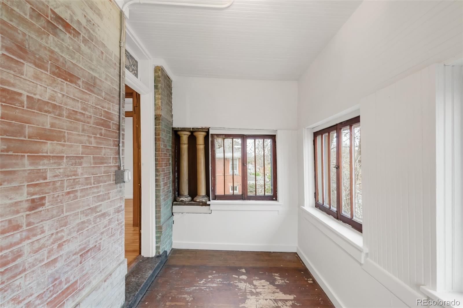3905 Tejon Street Denver, CO 80211 - Photo 22 of 47 a view of an empty room and window