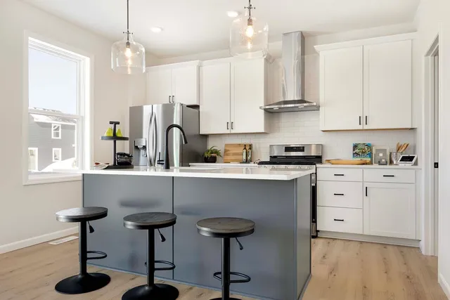 $587,375 | 11525 202nd Street West, Lakeville, MN 55044