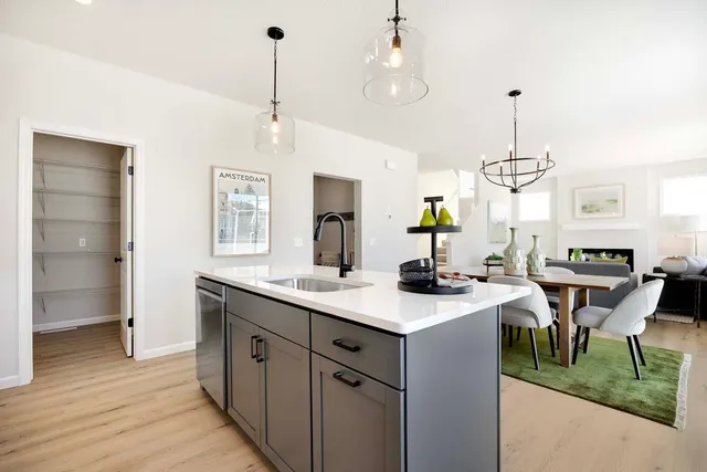 $587,375 | 11525 202nd Street West, Lakeville, MN 55044