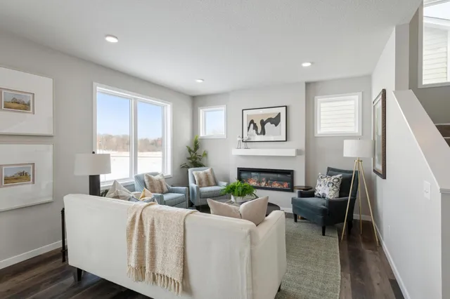 $587,375 | 11525 202nd Street West, Lakeville, MN 55044