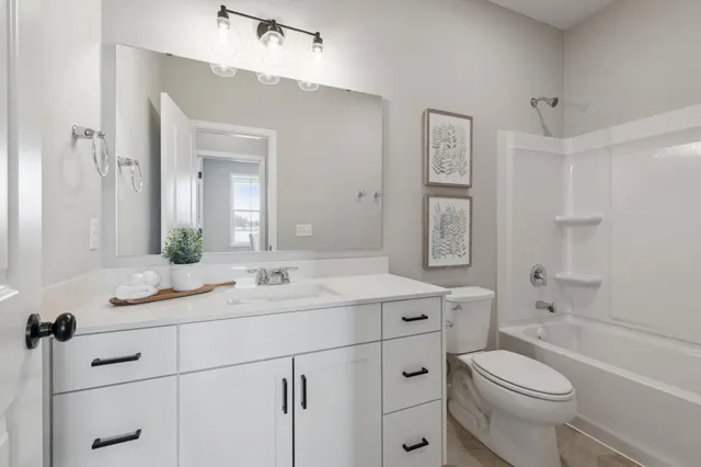 $587,375 | 11525 202nd Street West, Lakeville, MN 55044