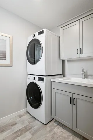 $587,375 | 11525 202nd Street West, Lakeville, MN 55044