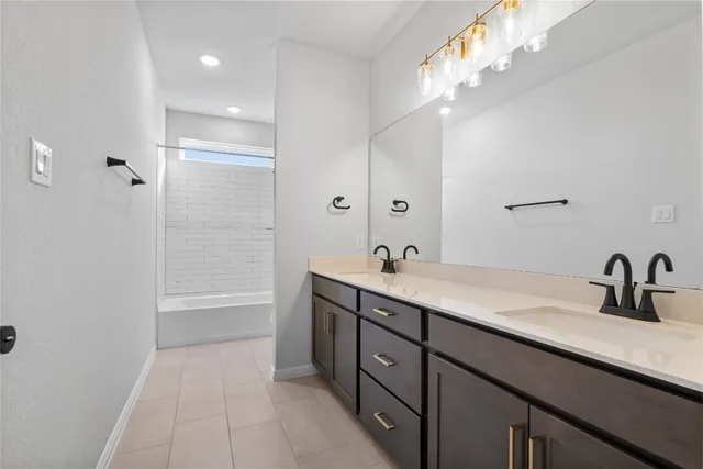 $1,995 | 117 Kiowa Bend, Liberty Hill, TX 78642