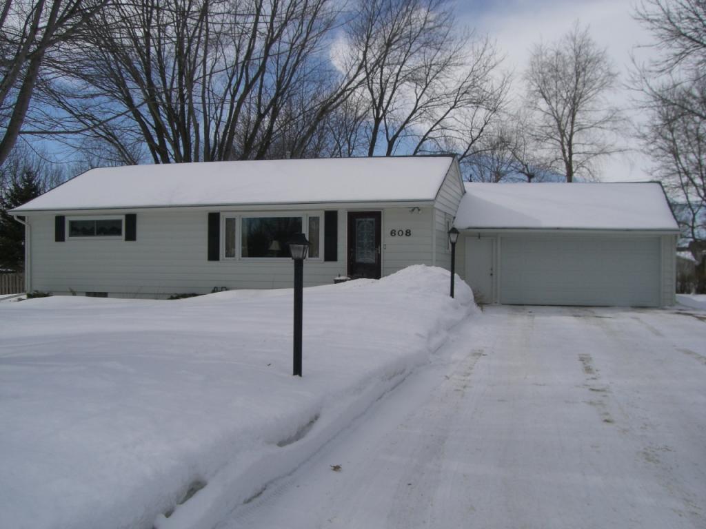 608 25th Street Southwest Austin, MN 55912 - Photo 1 of 1 Gallery Image 1
