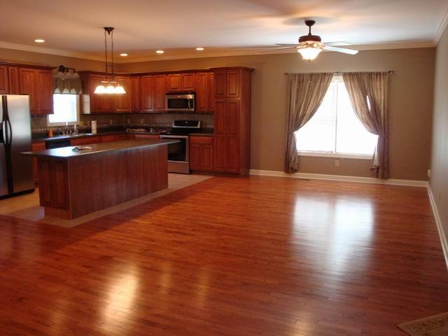 304 West Bailey Road Lewisburg, WV 24901 - Photo 18 of 23 kitchen-living