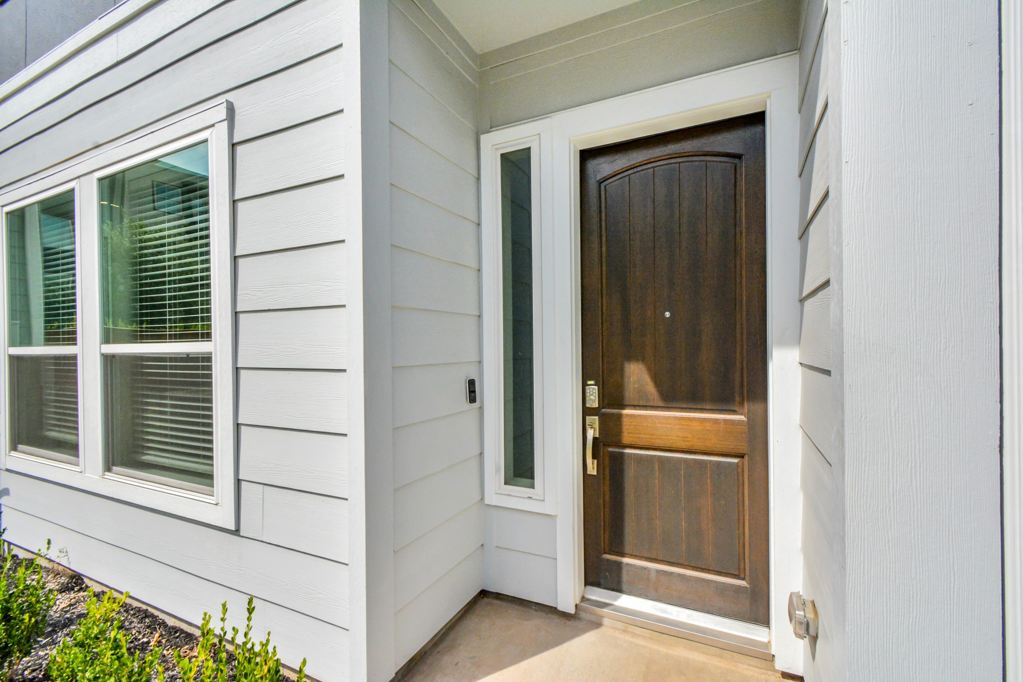746 Strawberry Pines Court Houston, TX 77009 - Photo 41 of 50 a view of front door of a house