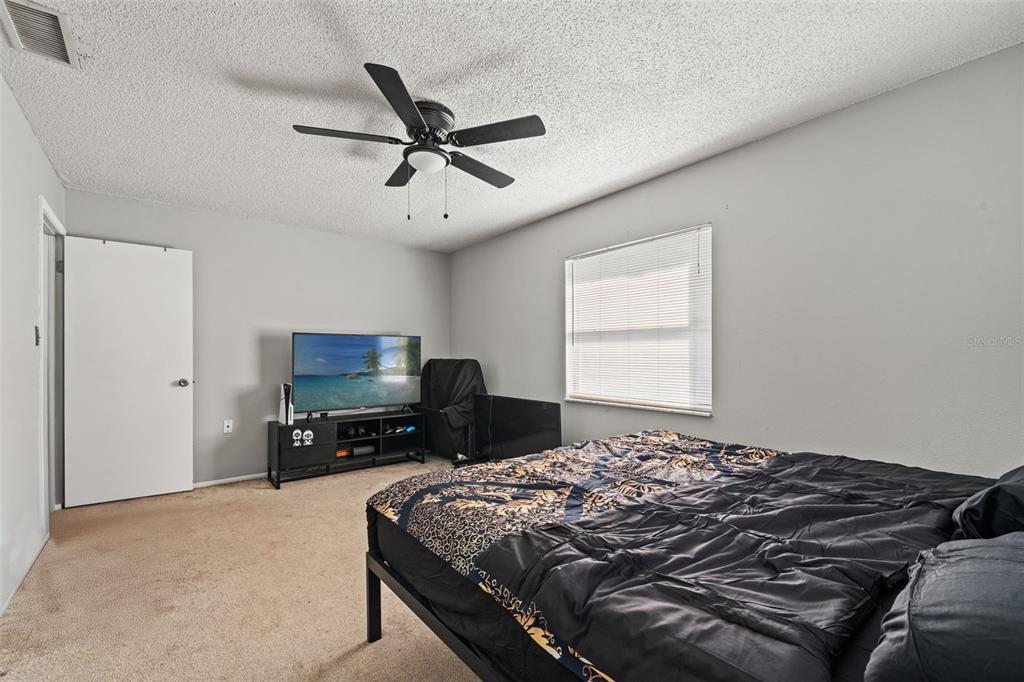 5828 Mariposa Drive Holiday, FL 34690 - Photo 13 of 29