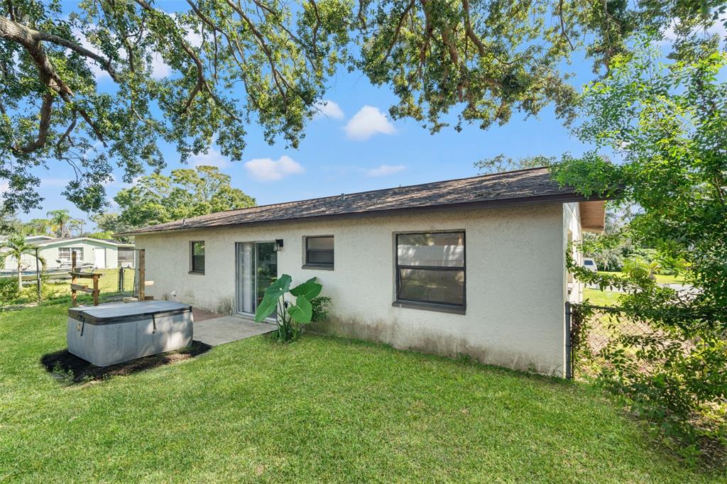 5828 Mariposa Drive Holiday, FL 34690 - Photo 25 of 29