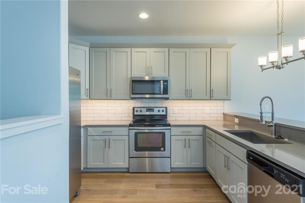 46 Dillingham Road Asheville, NC 28805 - Photo 12 of 32 Gallery Image 12