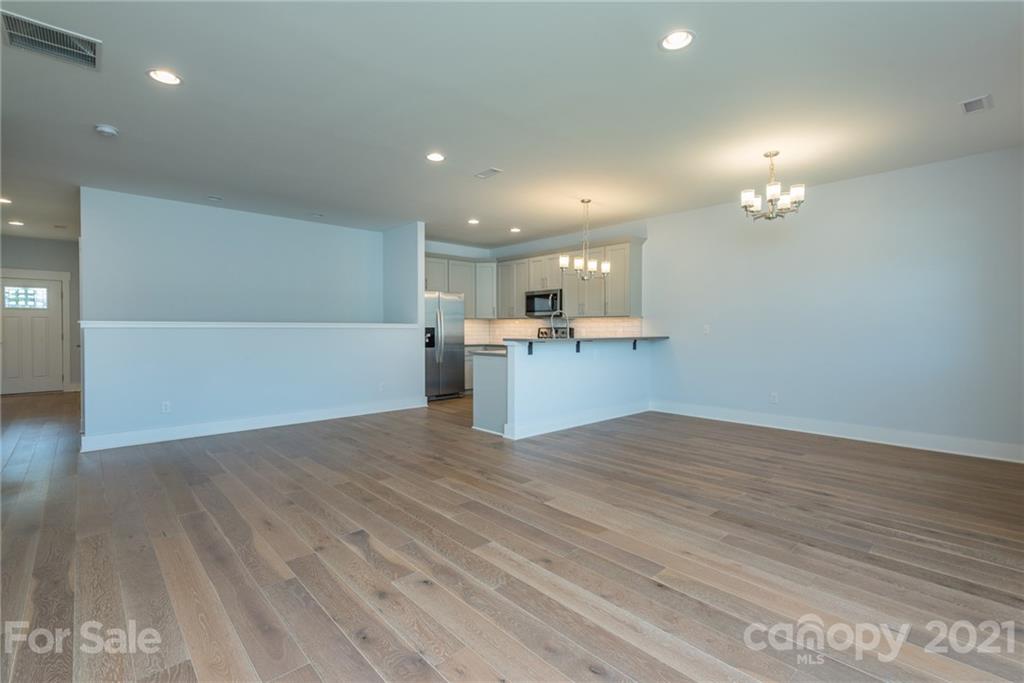 46 Dillingham Road Asheville, NC 28805 - Photo 8 of 32 Gallery Image 8