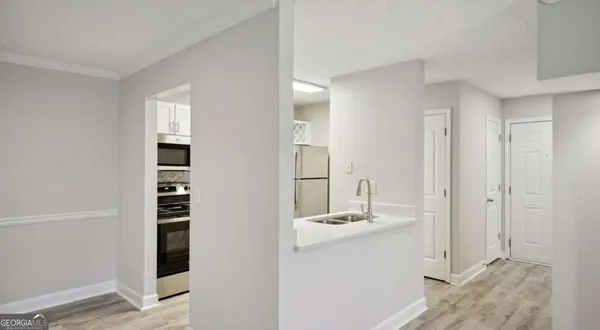 $1,547 | 100 Pinhurst Drive, Unit 921L, Atlanta, GA 30339