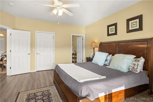 $345,000 | 166 Oak Harbor Drive, Unit 2A, Camdenton, MO 65020