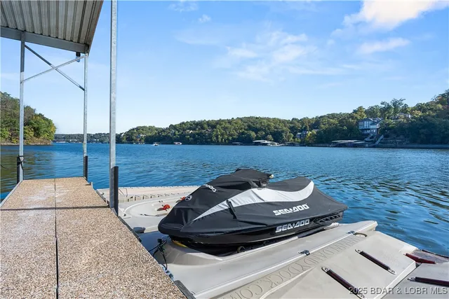 $345,000 | 166 Oak Harbor Drive, Unit 2A, Camdenton, MO 65020