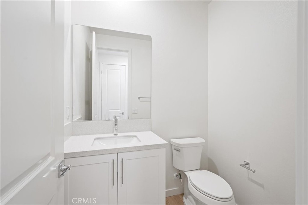 4845 Arroyo Run Moorpark, CA 93021 - Photo 12 of 33 Photos are of model match - exterior and interior finishes may vary
