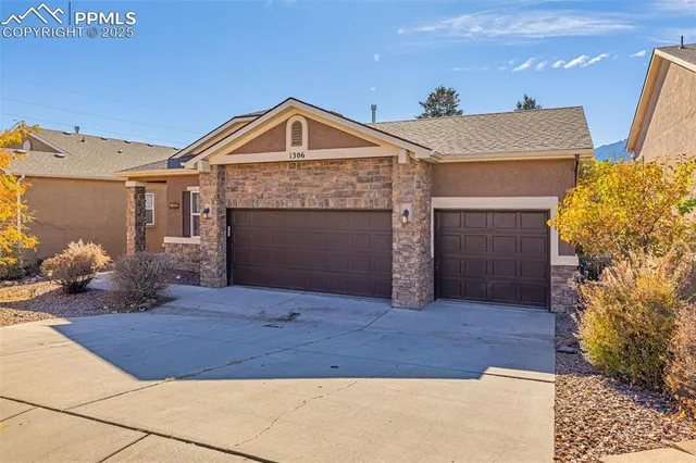 $659,900 | 1306 Ethereal Circle, Colorado Springs, CO 80904