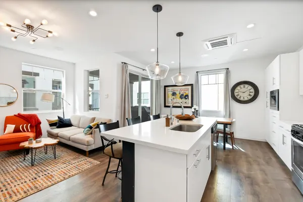 $434,900 | 467 Tailoff Lane, Sacramento, CA 95818