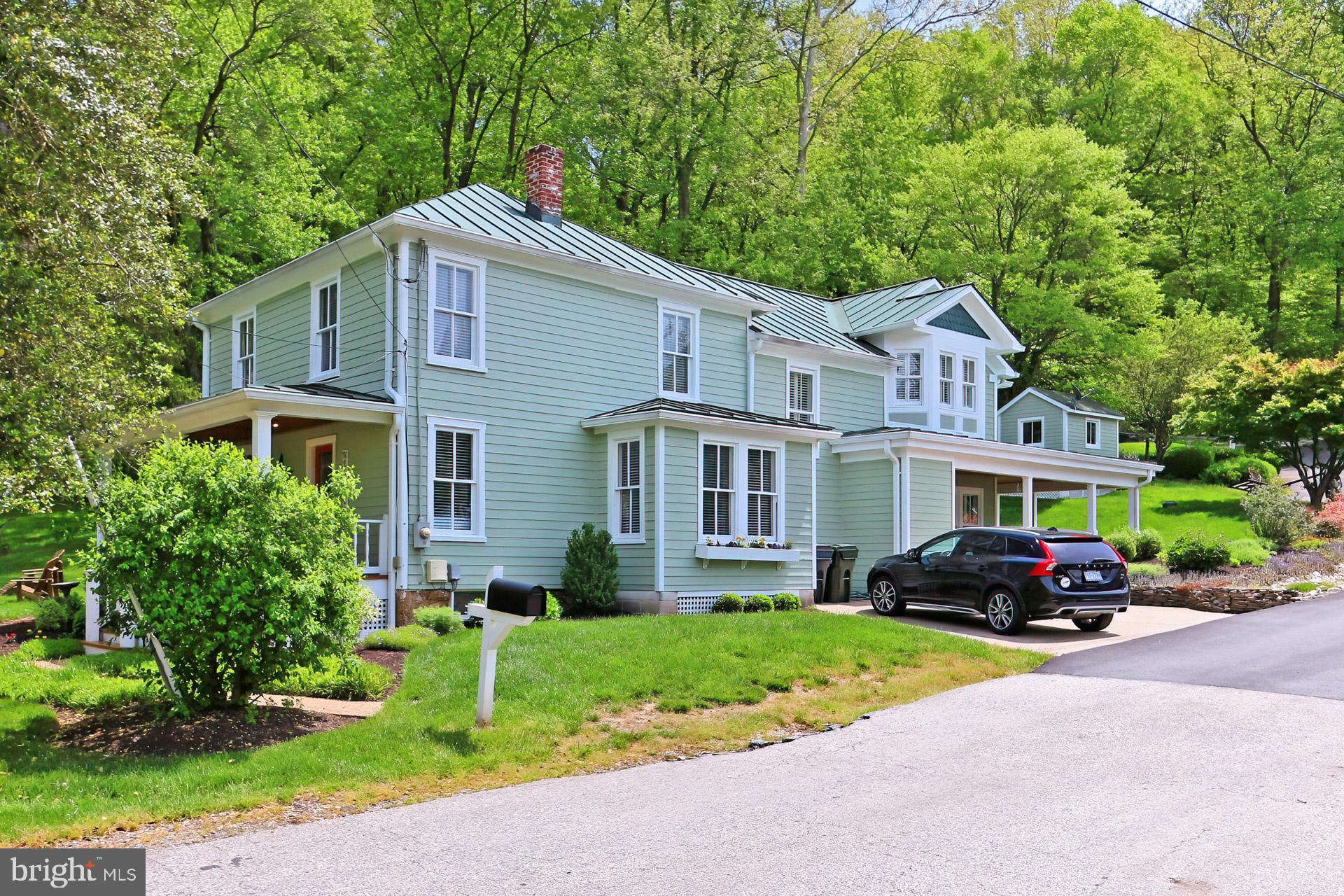 12635 Chapel Road Clifton, VA 20124 - Photo 2 of 62 Side Exterior Facing Water Rd