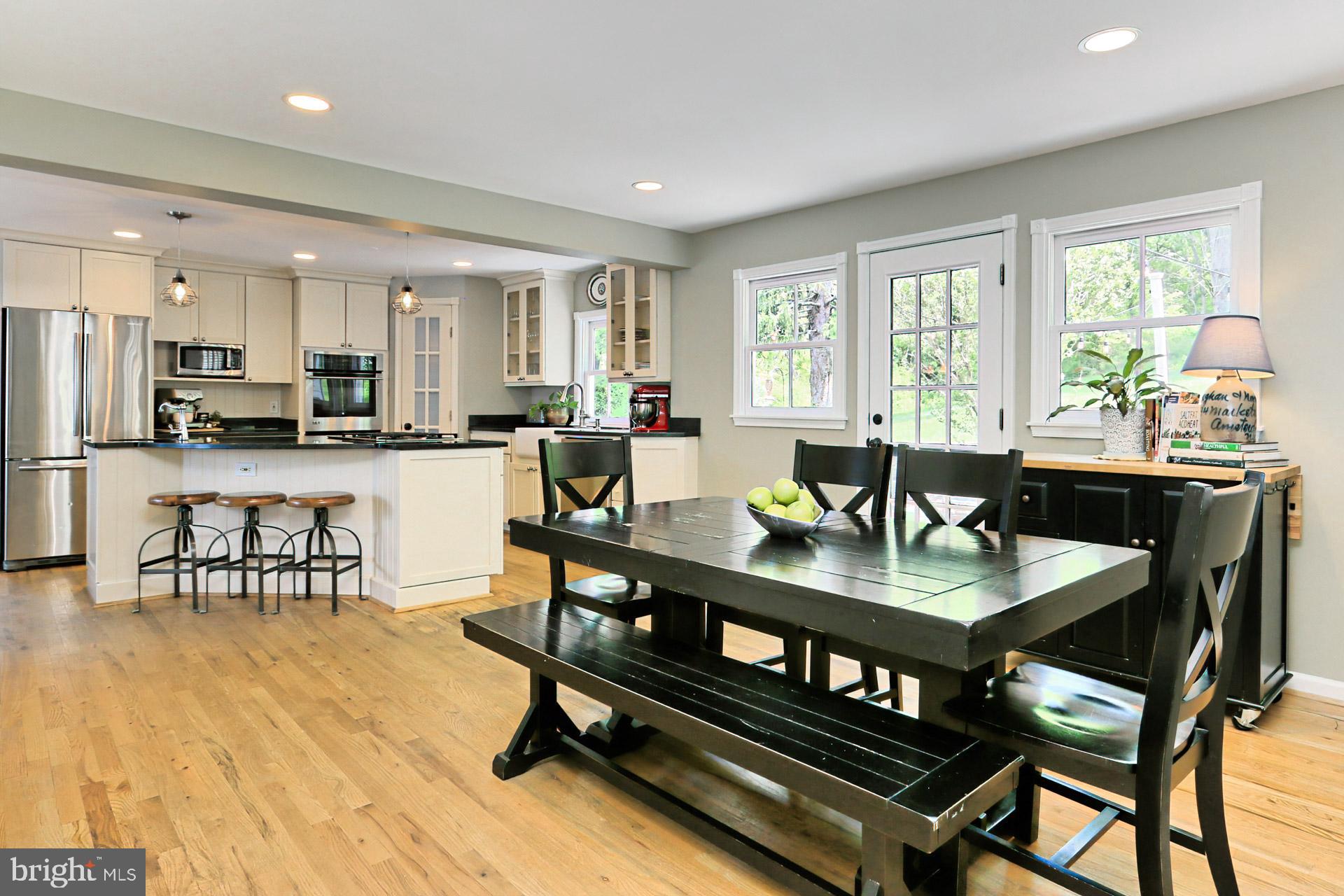 12635 Chapel Road Clifton, VA 20124 - Photo 62 of 62 Breakfast Room - Open Floorplan
