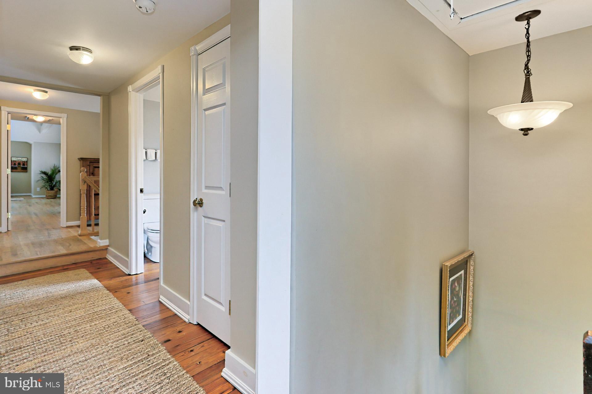 12635 Chapel Road Clifton, VA 20124 - Photo 22 of 62 Upper Floor Hallway