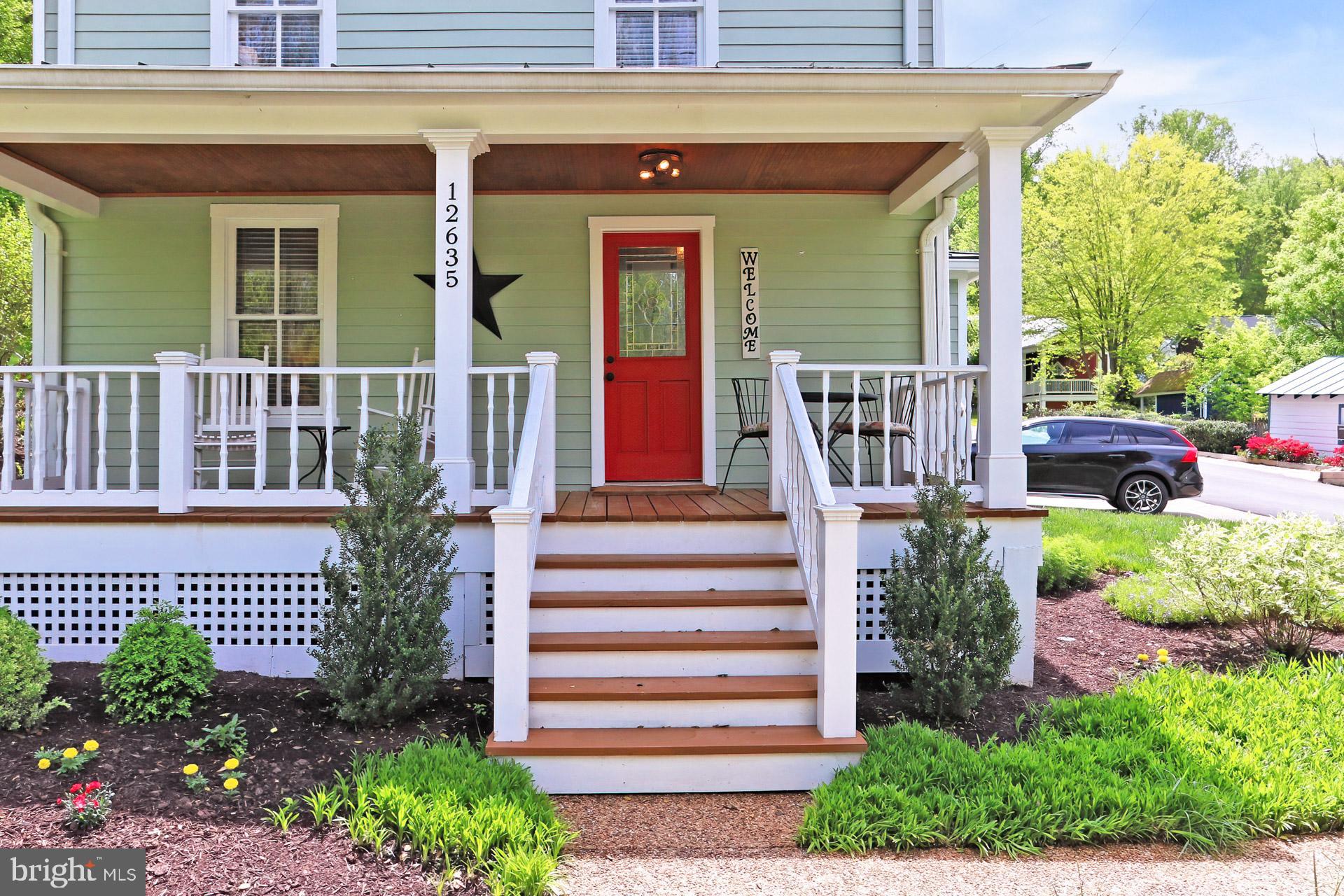 12635 Chapel Road Clifton, VA 20124 - Photo 4 of 62 Front Porch - Reconstructed in 2018!