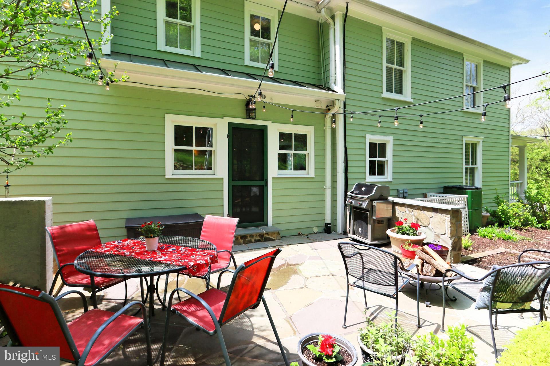 12635 Chapel Road Clifton, VA 20124 - Photo 44 of 62 Outdoor Patio - Great space for a barbecue!