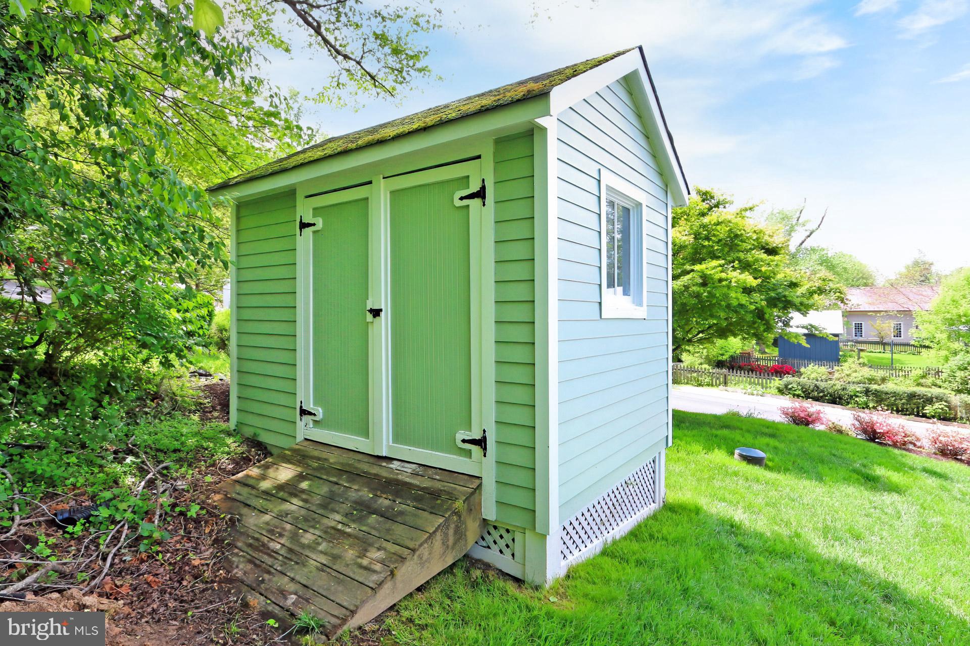 12635 Chapel Road Clifton, VA 20124 - Photo 51 of 62 Shed - Great for Storage