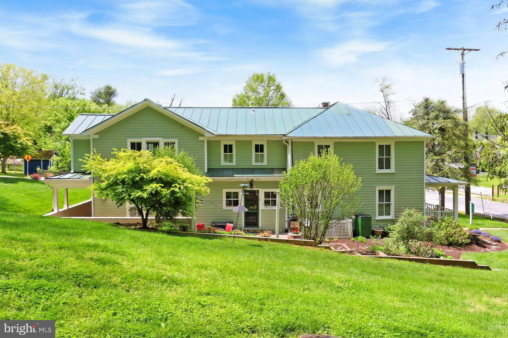 12635 Chapel Road Clifton, VA 20124 - Photo 52 of 62 Side Exterior