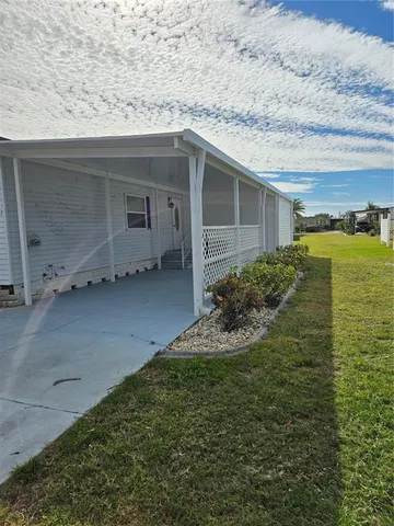 a house view with a outdoor space
