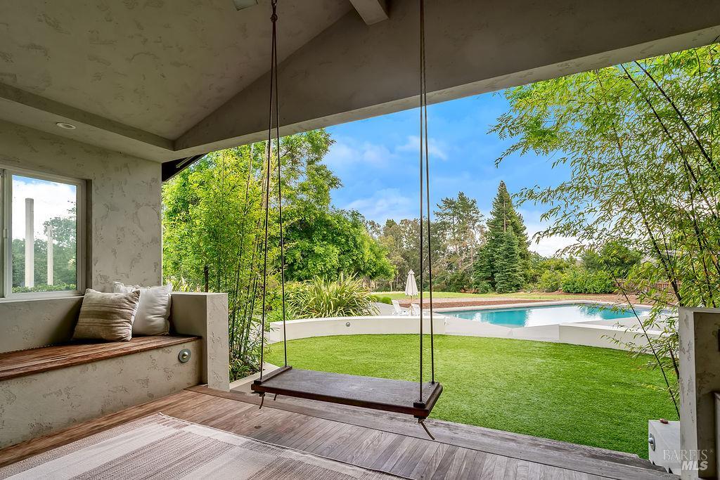 10936 Eastside Road Healdsburg, CA 95448 - Photo 3 of 61