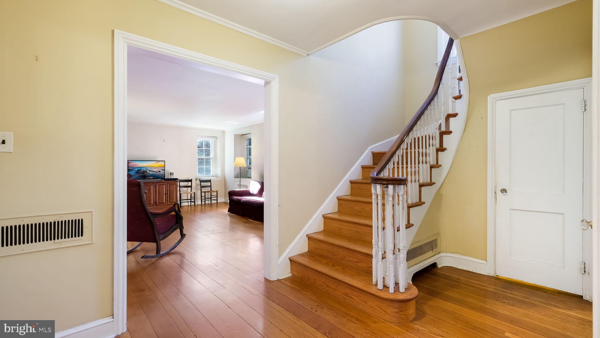 10 Township Line Road Jenkintown, PA 19027 - Photo 5 of 25 Gallery Image 5