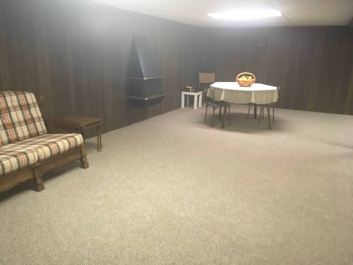 956 North Mill Road Addison, IL 60101 - Photo 17 of 24