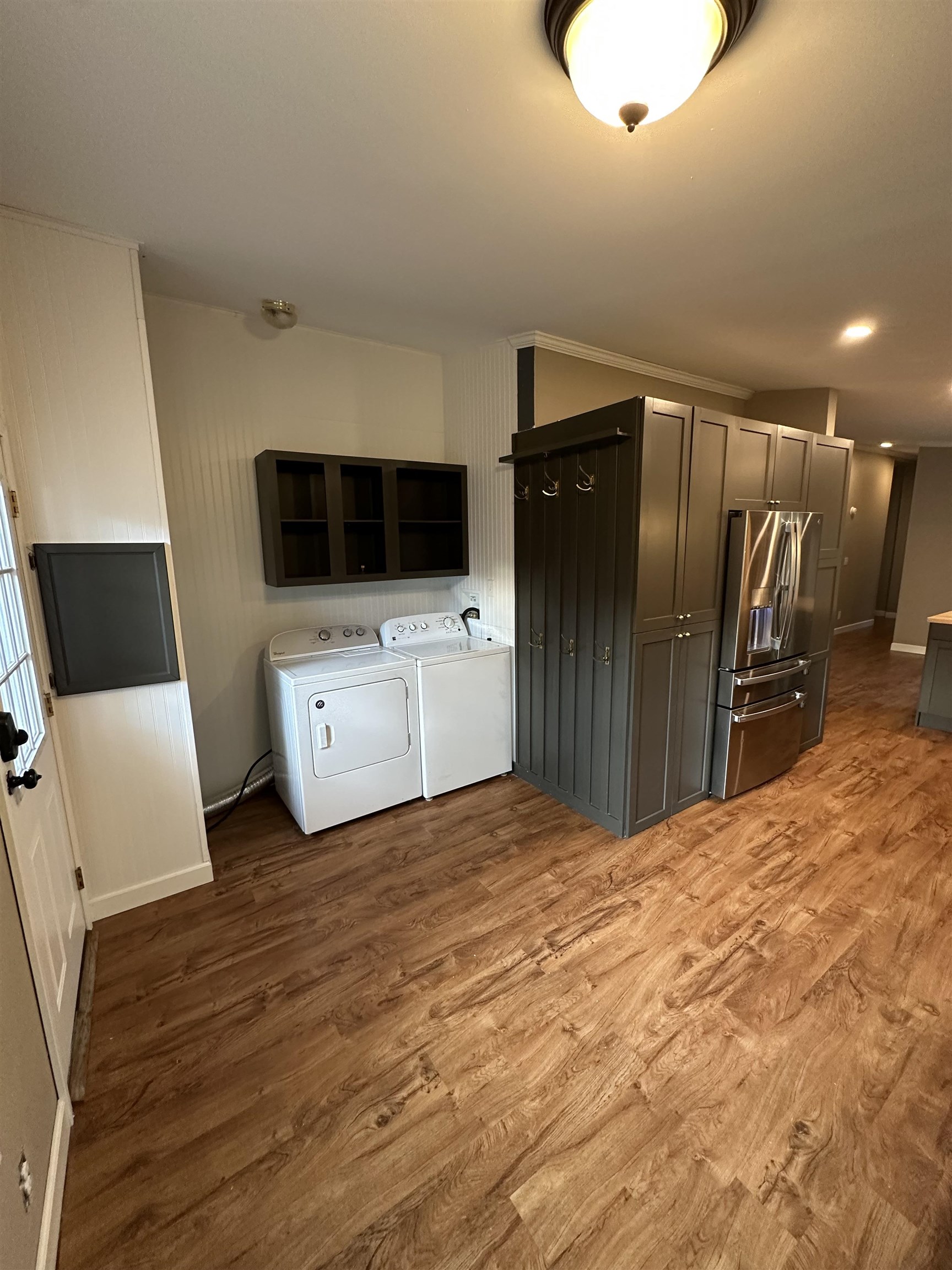 3748 Mulvahill Road Rice Lake, MN 55803 - Photo 8 of 26 Washroom/entry hall