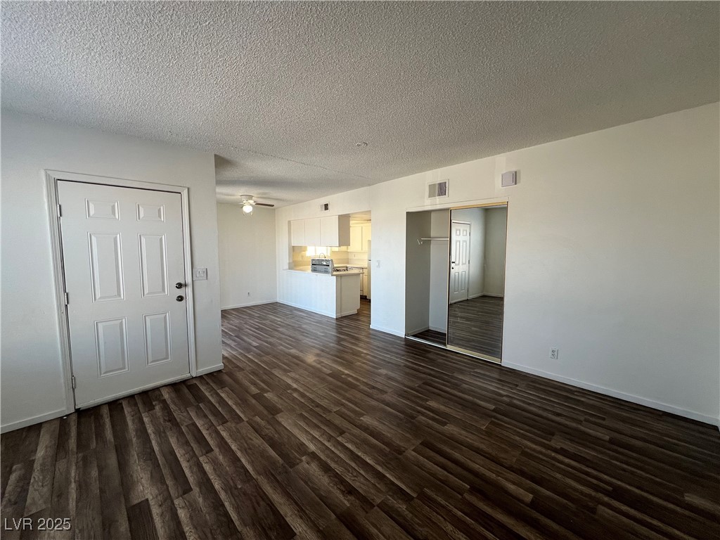 6942 Appleton Drive, Unit 3 Las Vegas, NV 89156 - Photo 8 of 23