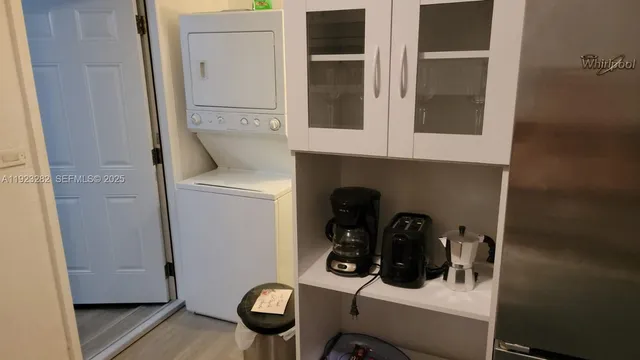 $985 | 2530 Northwest 17th Street, Fort Lauderdale, FL 33311