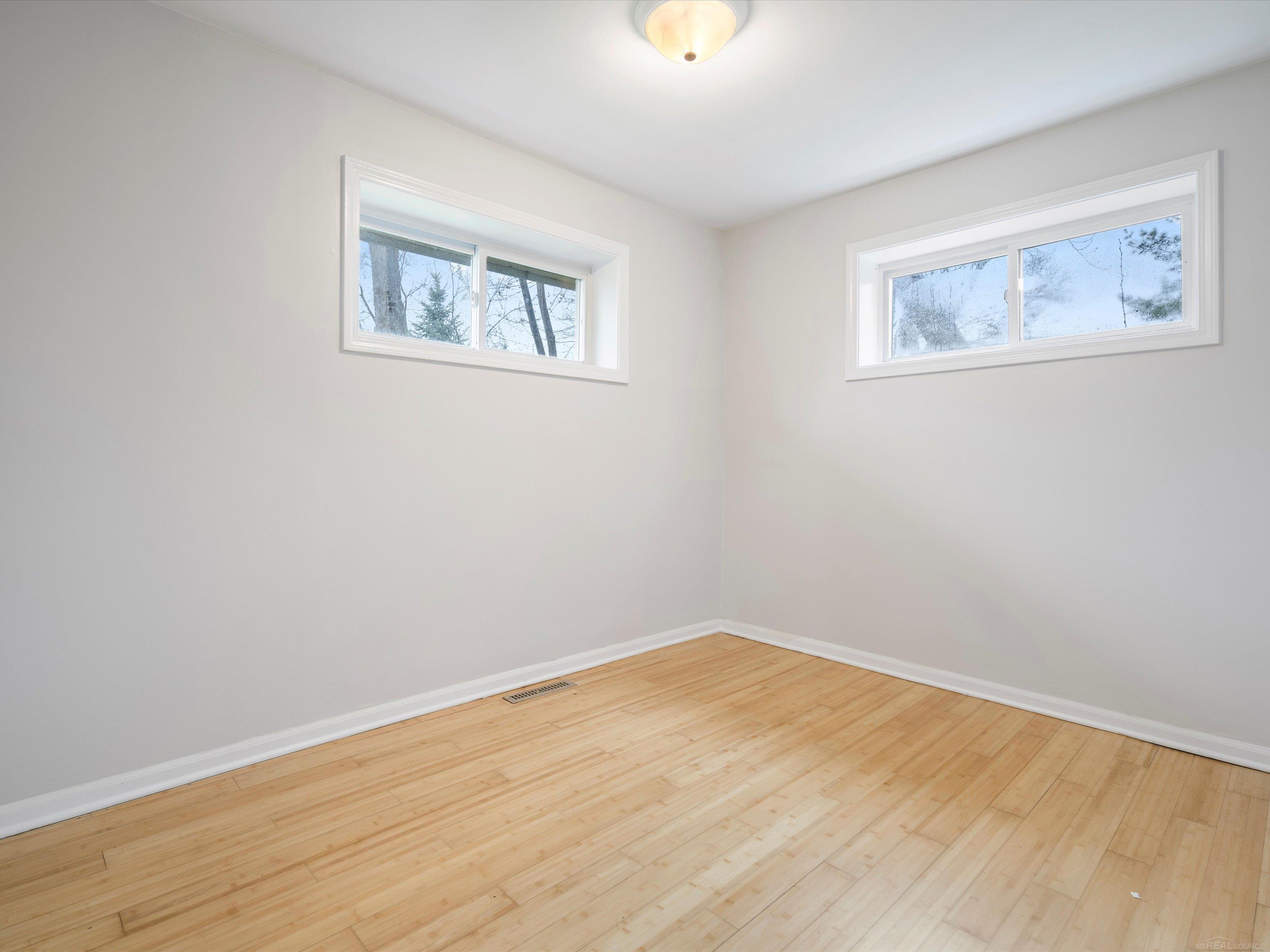 220 Michelson Road Rochester Hills, MI 48307 - Photo 6 of 19
