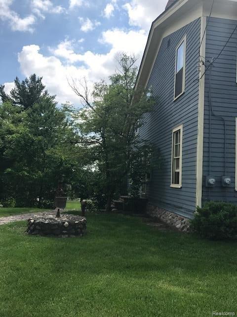 972 East Tienken Road Rochester, MI 48306 - Photo 4 of 34 unnamed (4).jpg