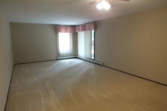 $79,900 | 4215 North 100th Street, Unit 141, Milwaukee, WI 53222