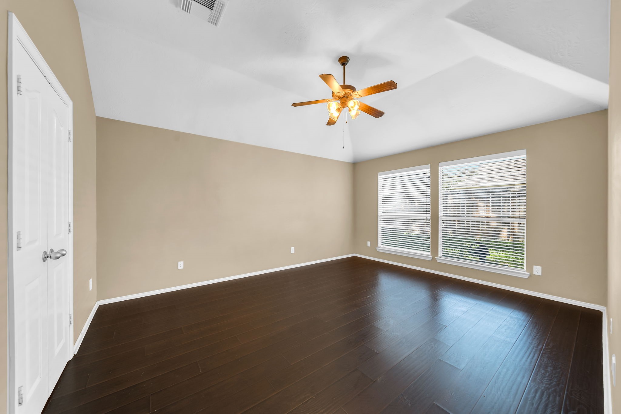 13823 Cane Valley Court Houston, TX 77044 - Photo 13 of 24