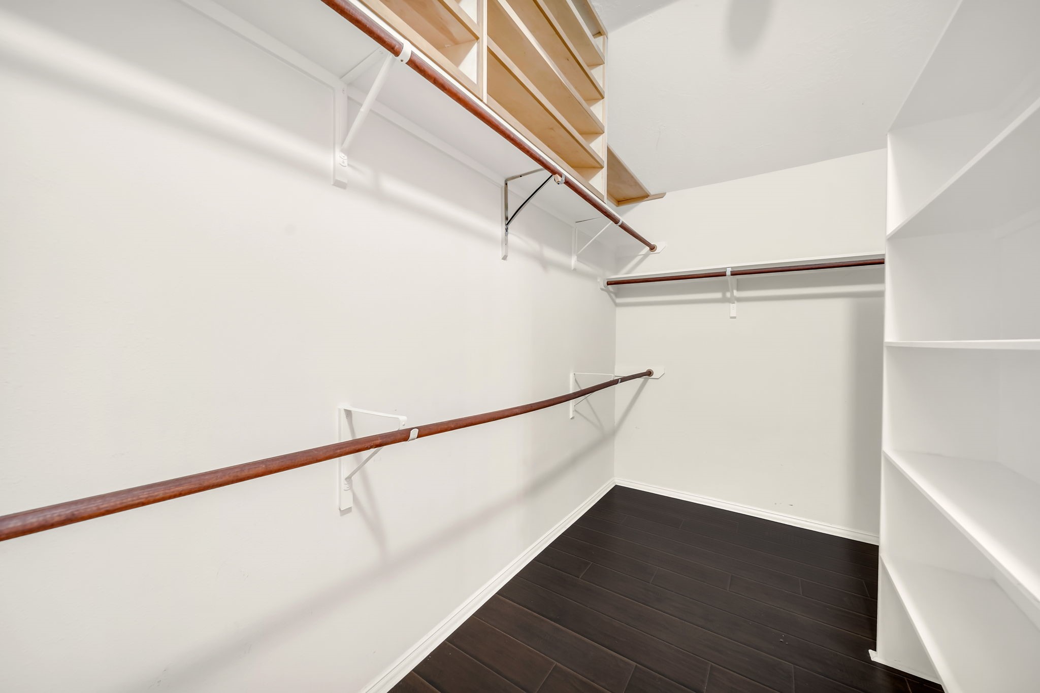 13823 Cane Valley Court Houston, TX 77044 - Photo 16 of 24