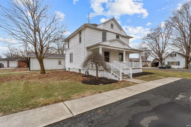 $450,000 | 1007 South Michigan Street, Burlington, IN 46915