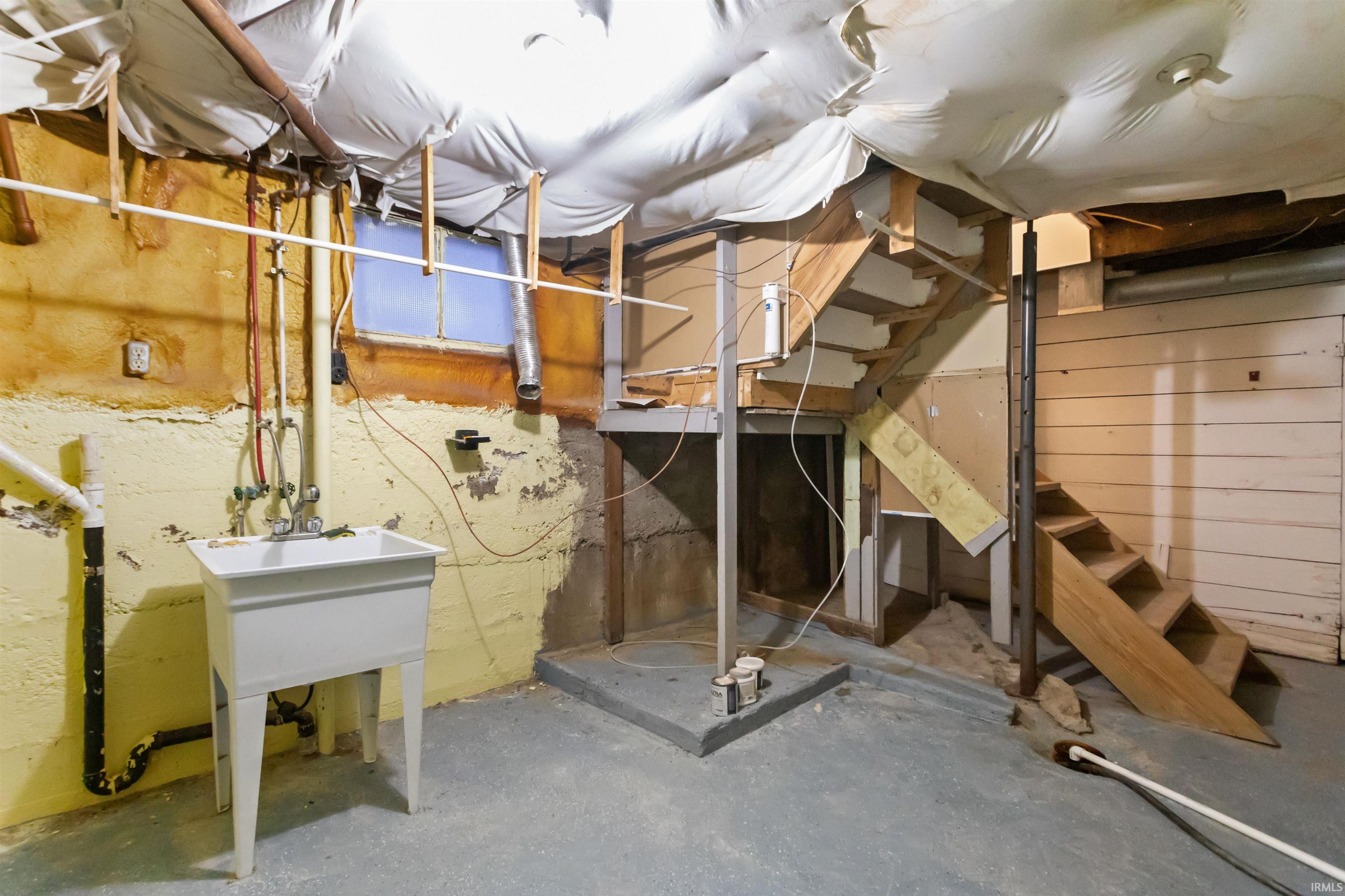 1007 South Michigan Street Burlington, IN 46915 - Photo 10 of 15