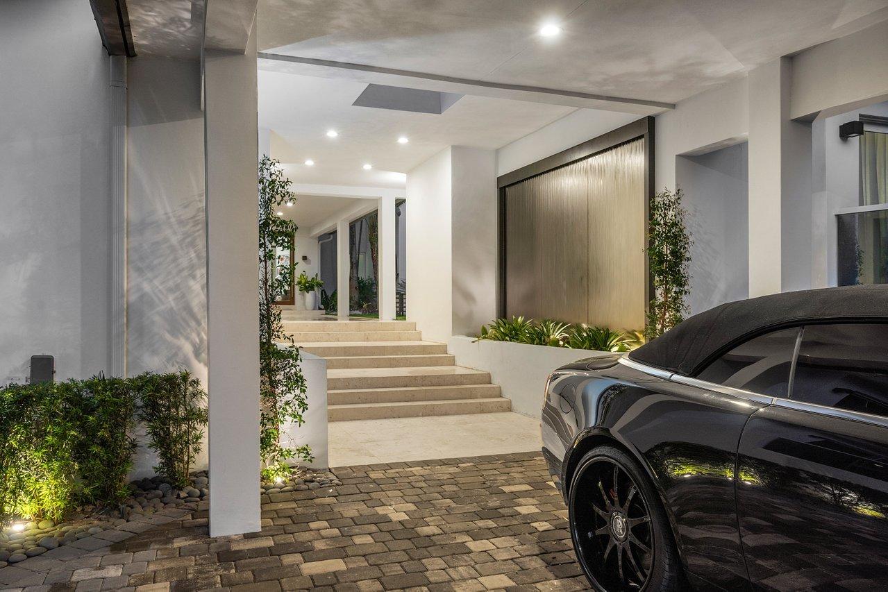 667 Ocean Boulevard North Miami Beach, FL 33160 - Photo 44 of 91 002-667OceanBoulevard-GoldenBeach-FL-331