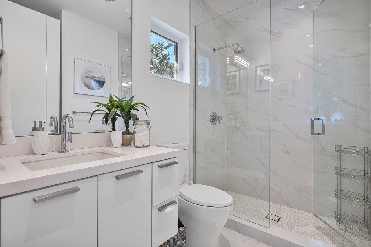 667 Ocean Boulevard North Miami Beach, FL 33160 - Photo 47 of 91 038-667OceanBoulevard-GoldenBeach-FL-331