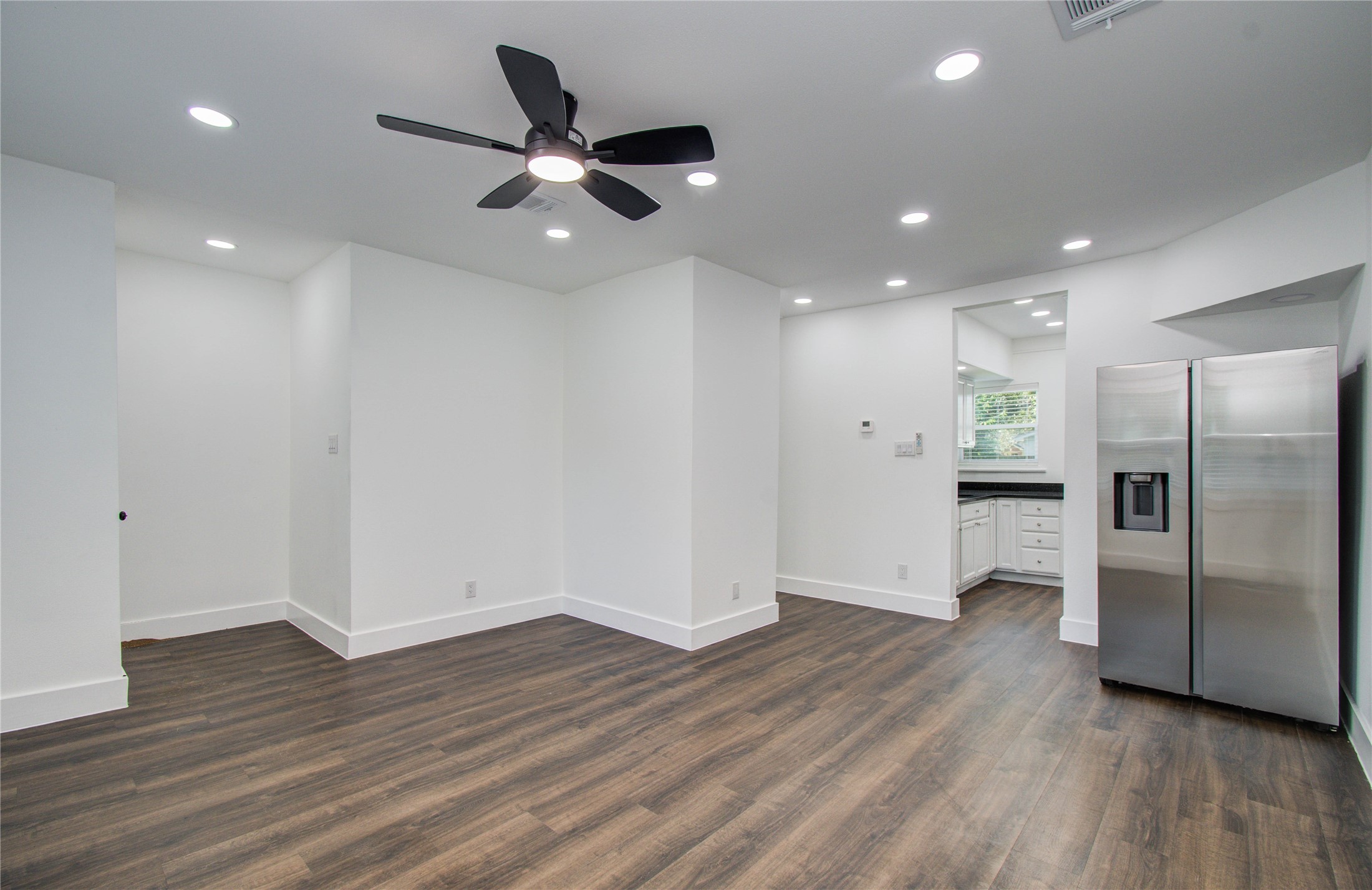 7530 Park Pl Boulevard Houston, TX 77087 - Photo 11 of 38